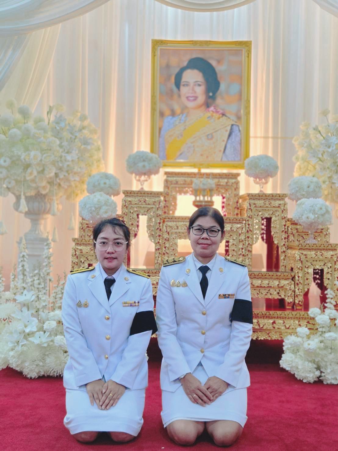 title - ร่วมพิธีบำเพ็ญกุศลทักษิณานุประทานอุทิศถวายพระราชกุศลแด่สมเด็จพระนางเจ้าสิริกิติ์ พระบรมราชินีนาถ พระบรมราชชนีพันปีหลวง เมื่อเสด็จสวรรคตครบ ปัณรสมวาร ( 15 วัน )